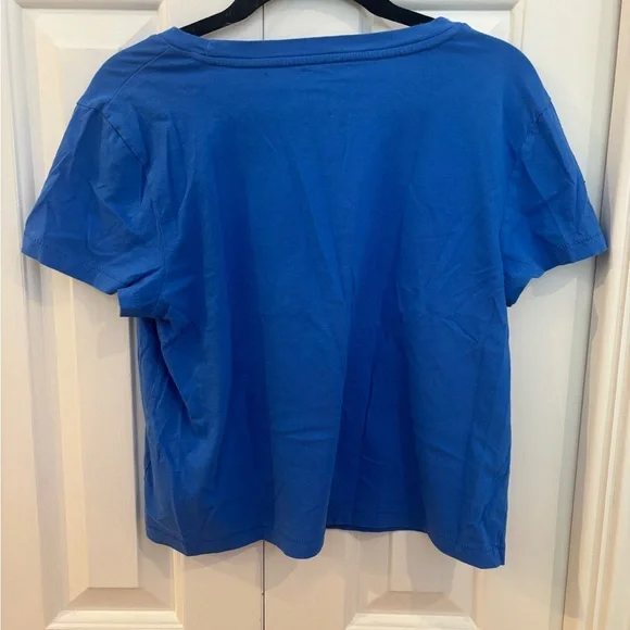 Universal Thread Vibrant Blue Women’s Tee - Picture 4 of 6